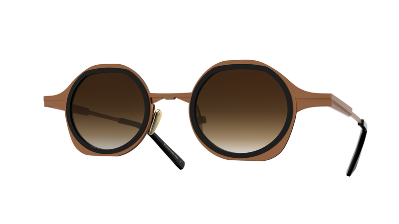 GAMINE EYEWEAR NYC MINIMALIST AND TRENDY KITA IN TITANIUM COPPER AND GREEN. GRADIENT SUNLENSES